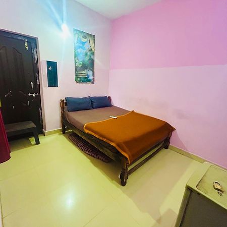 Pihu Guest House Calangute Exterior photo